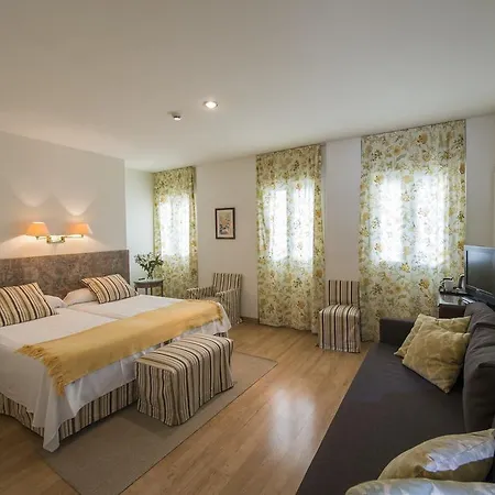 Hotel Alcántara 2*